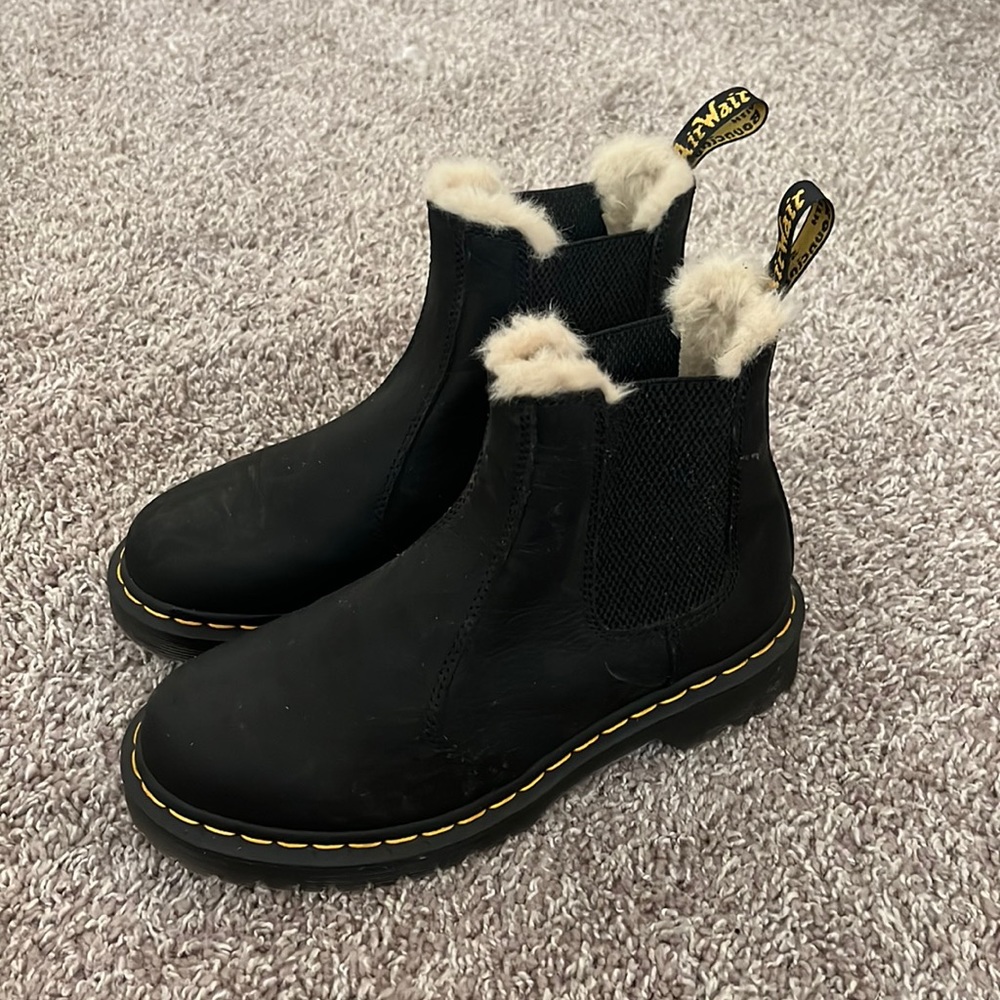 Women’s Chelsea Boot Doc Martens